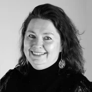 madeleine_hagg-sv-vit-500x500